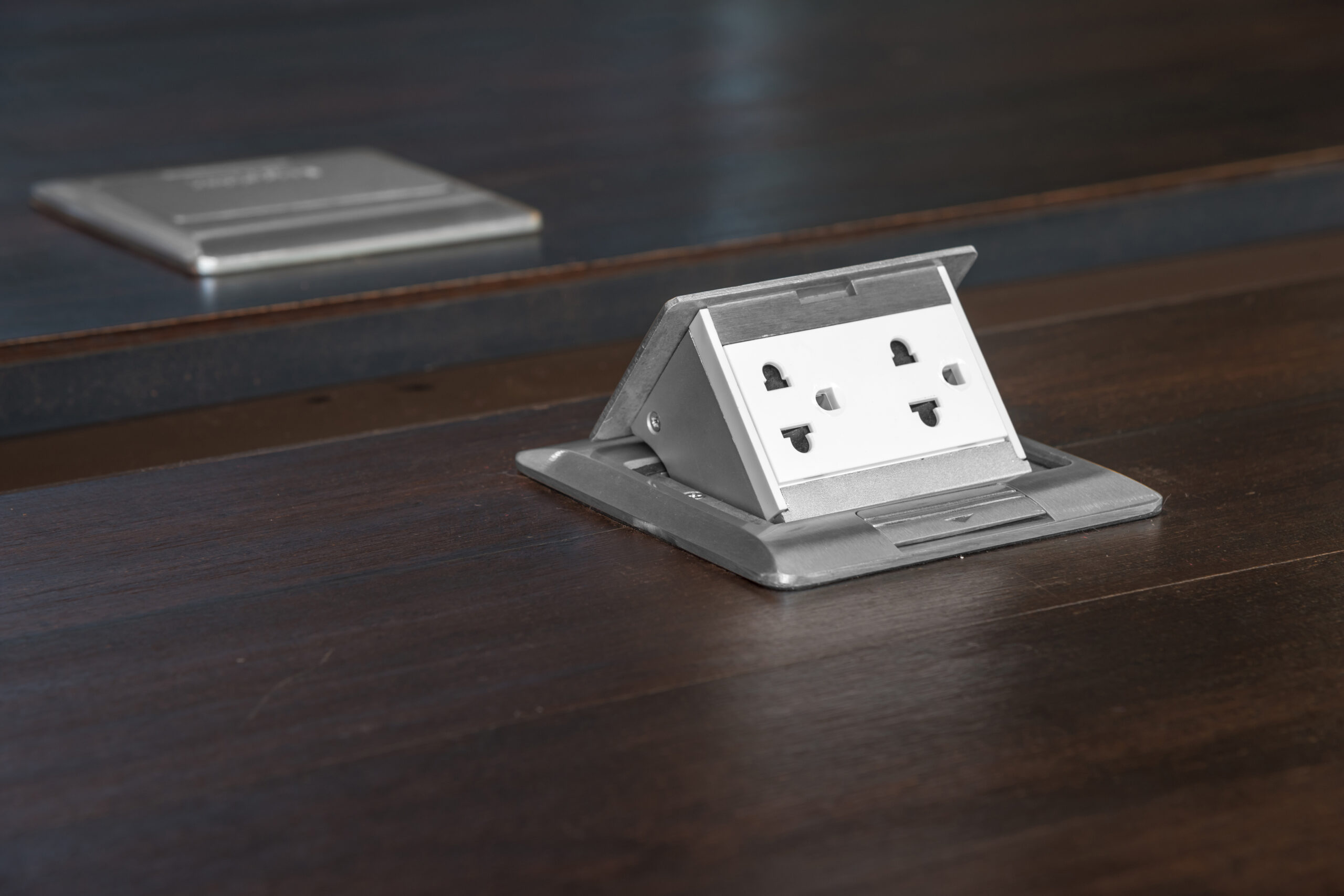 USB Pop-Up Socket